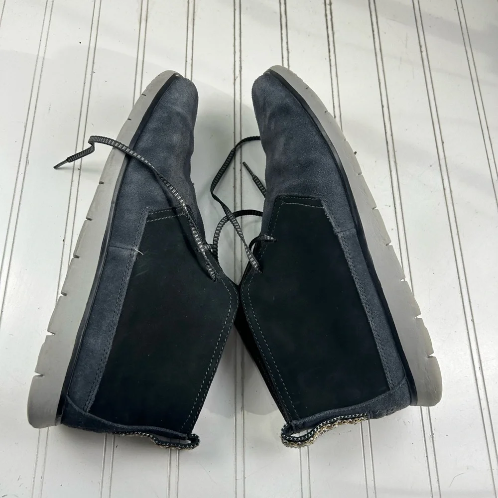 UGG Freamon Gray Suede Waterproof Chukka Boot Men’s Size 11